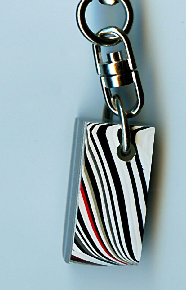 Fordite Keychain - 30.58mm x 14.26mm x 12.6mm          (1803) - Image 2