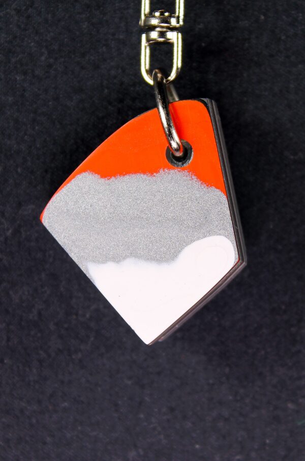 Fordite Keychain - 27.35mm x 26.23mm x 8.46mm          (2260)