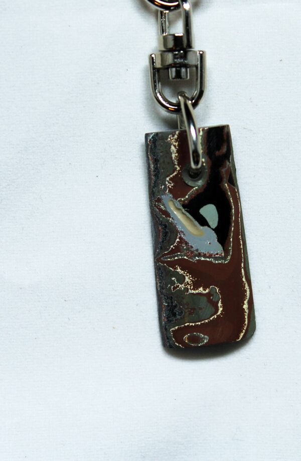 Fordite Keychain - Premium Fordite - 33.88mm x 14.36mm x 3.52mm          (2300)