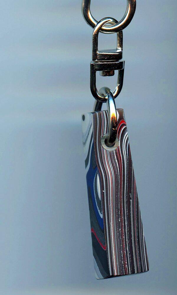 Fordite Keychain - 49.77mm x 26.63mm x 3.43mm          (2763) - Image 3