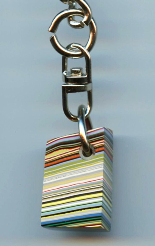 Fordite Keychain - Premium Fordite - 12.61mm x 14.61mm x 10.05mm          (2986)
