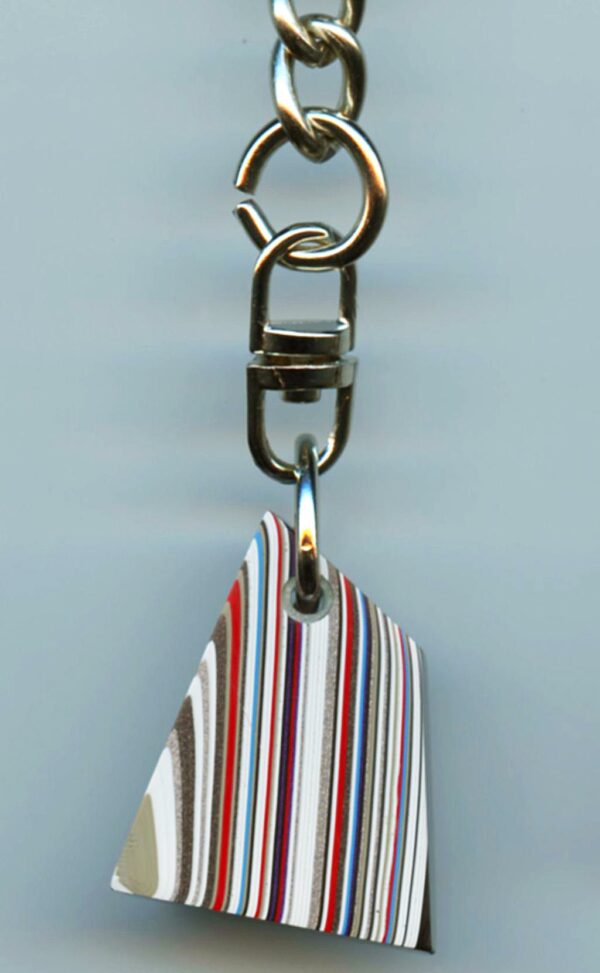 Fordite Keychain - 28.58mm x 22.18mm x 9.34mm          (2996)