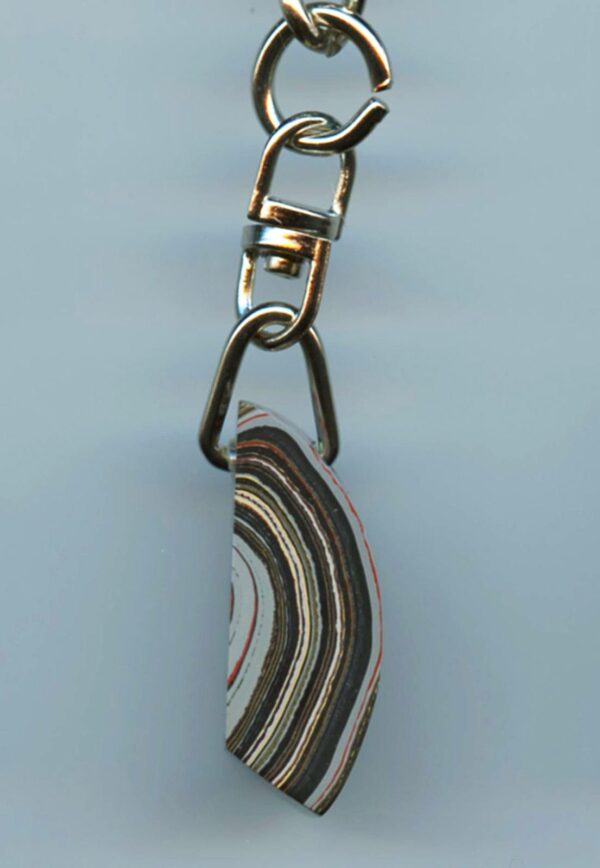 Fordite Keychain - Military Fordite - 31.53mm x 12.3mm x 11.12mm          (3026)