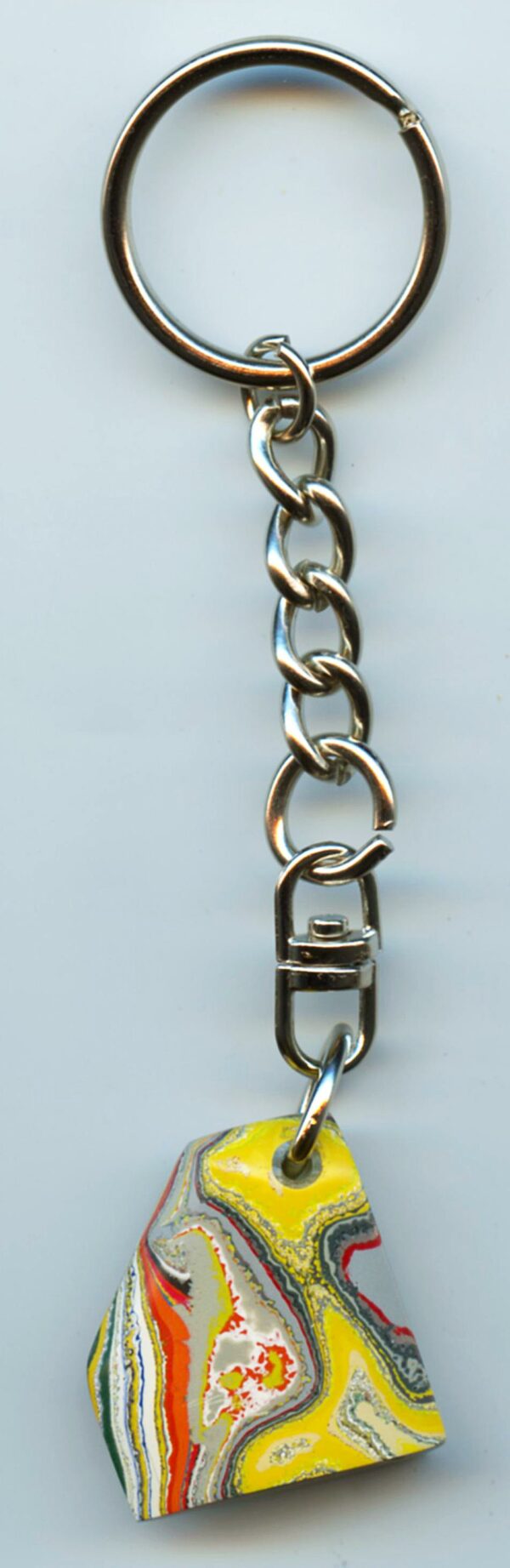 Fordite Keychain - From Late 70's to Mid 80's - 28.47mm x 24.38mm x 9.17mm          (3073) - Image 4