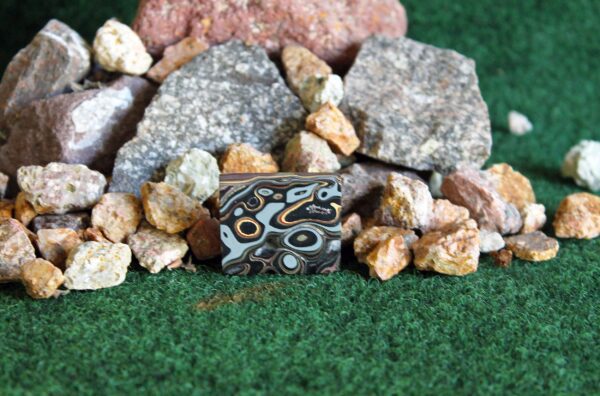 Finished Piece of Fordite -  Military Fordite - 32.93mm x 27.34mm x 7.1mm          (3084)